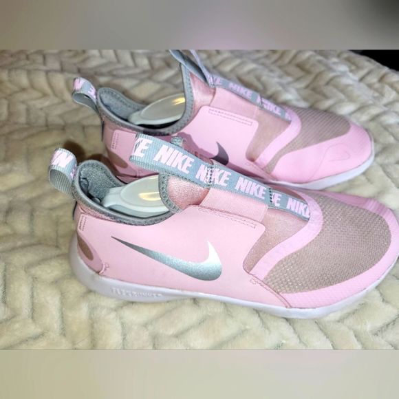 Nike Other - Nike Sneakers, sz 4y, Girls, pink